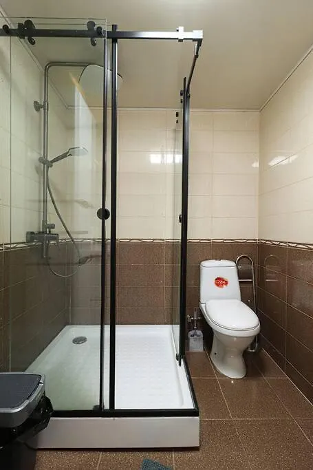 Cosy Central 2-Br Apartment-By Wehost Tbilisi Apartment