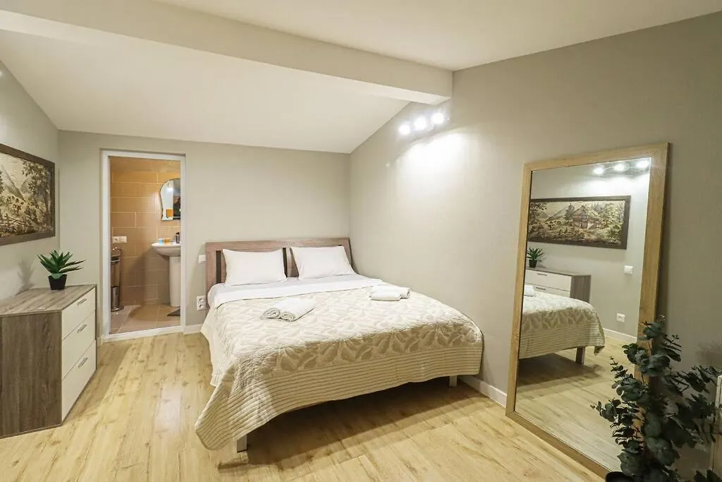 Cosy Central 2-Br Apartment-By Wehost Tbilisi Georgia