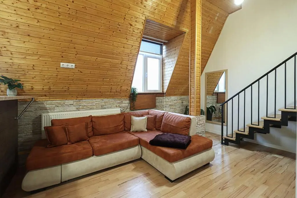 Cosy Central 2-Br Apartment-By Wehost Tbilisi
